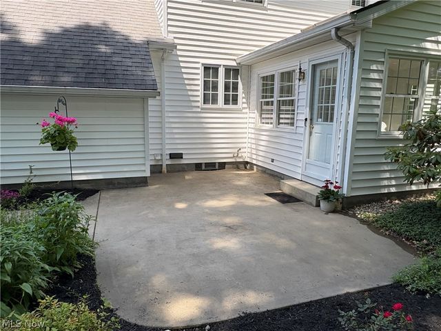 133 Southdale Boulevard, Cortland, OH 44410