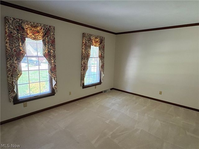 133 Southdale Boulevard, Cortland, OH 44410