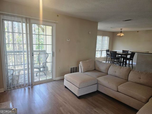 105 Mill Pond Court SE, Smyrna, GA 30082