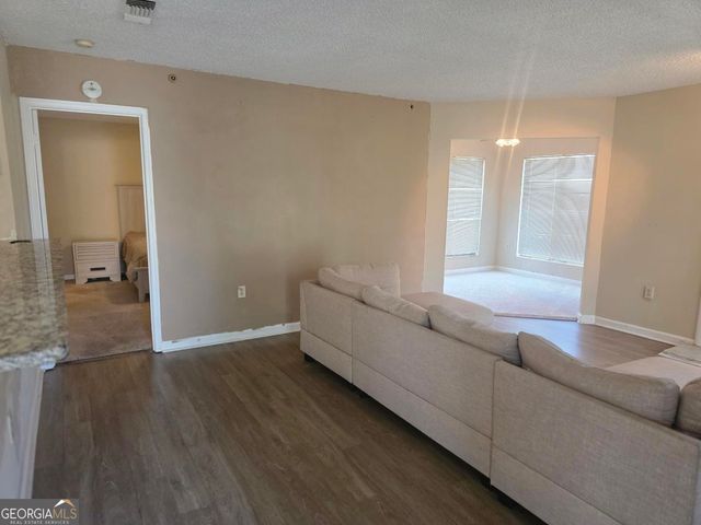 105 Mill Pond Court SE, Smyrna, GA 30082