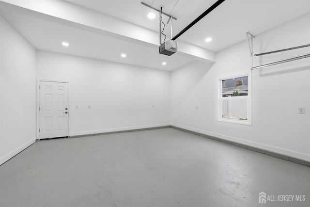 949 Edwin Street, North Brunswick, NJ 08902