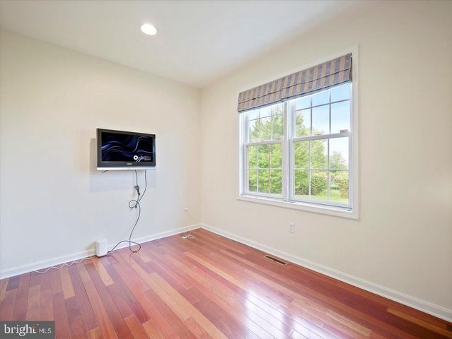 3271 SAINT ANDREWS DR, Chambersburg, PA 17202