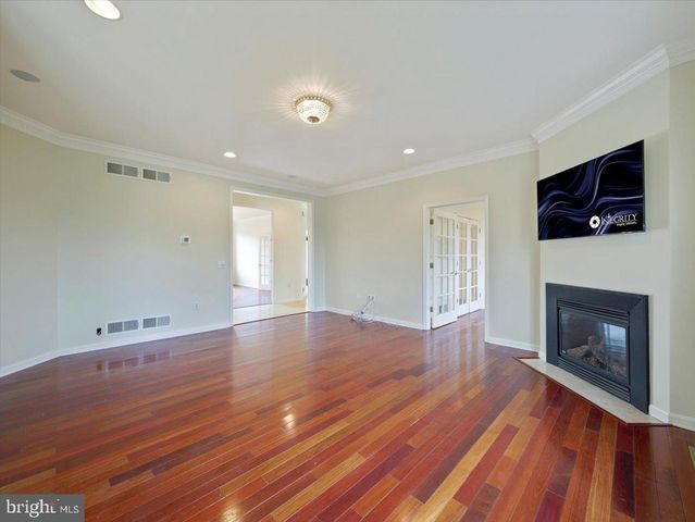 3271 SAINT ANDREWS DR, Chambersburg, PA 17202