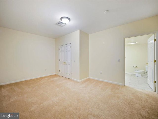 3271 SAINT ANDREWS DR, Chambersburg, PA 17202