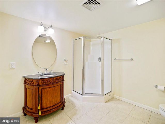 3271 SAINT ANDREWS DR, Chambersburg, PA 17202