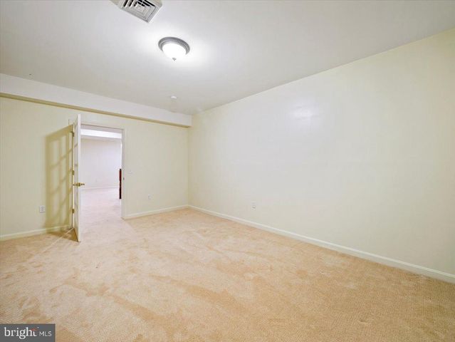 3271 SAINT ANDREWS DR, Chambersburg, PA 17202