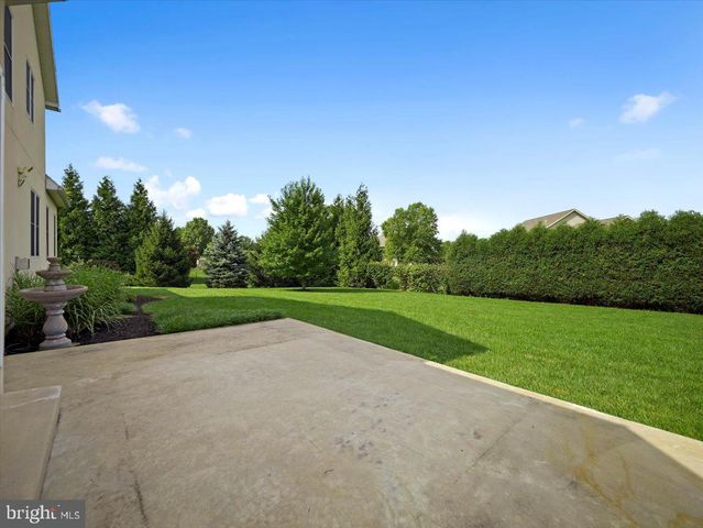 3271 SAINT ANDREWS DR, Chambersburg, PA 17202