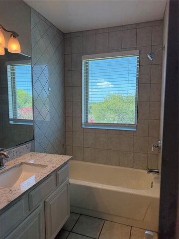 230 Henry M Chandler Drive, Rockwall, TX 75032