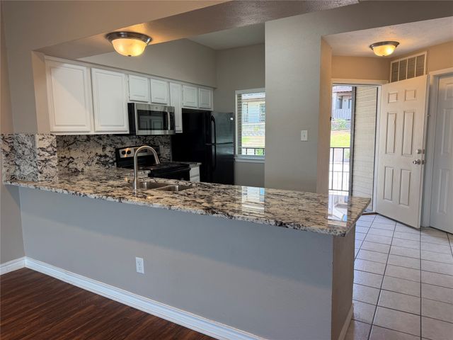 230 Henry M Chandler Drive, Rockwall, TX 75032