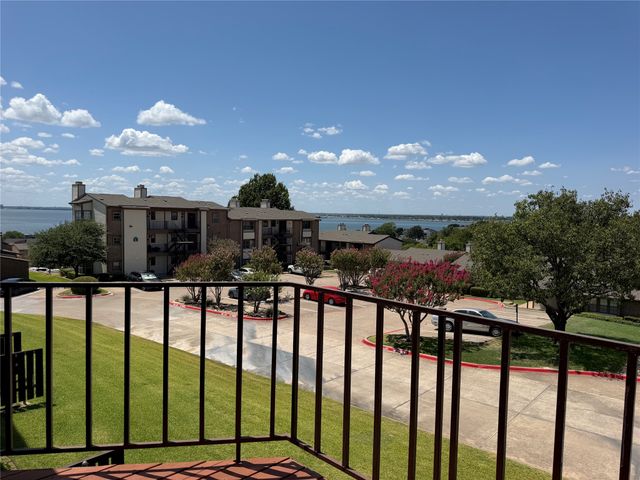 230 Henry M Chandler Drive, Rockwall, TX 75032