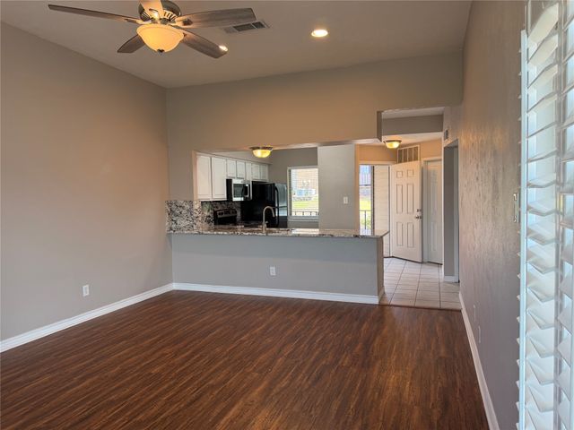 230 Henry M Chandler Drive, Rockwall, TX 75032