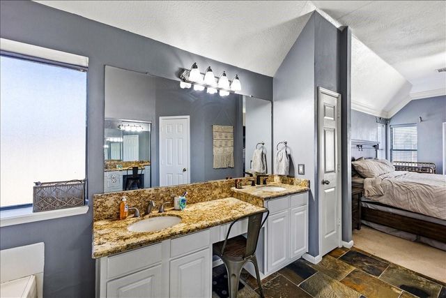 14003 Ivy Bluff Court, Houston, TX 77062