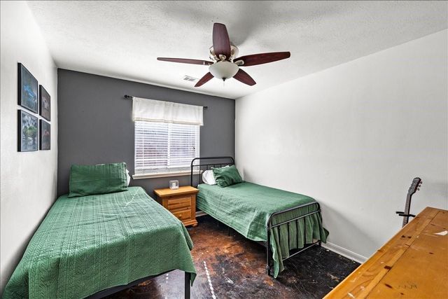 14003 Ivy Bluff Court, Houston, TX 77062