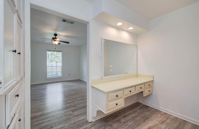 2114 Briarview Drive, Houston, TX 77077