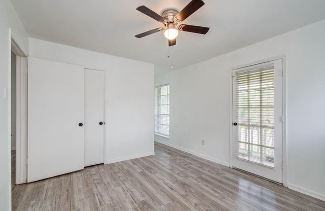 2114 Briarview Drive, Houston, TX 77077