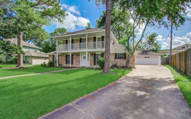 2114 Briarview Drive, Houston, TX 77077