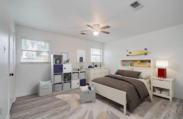 2114 Briarview Drive, Houston, TX 77077