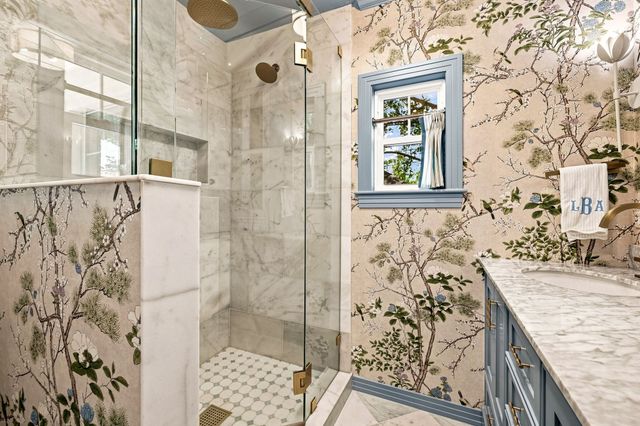 6330 Ellsworth Avenue, Dallas, TX 75214