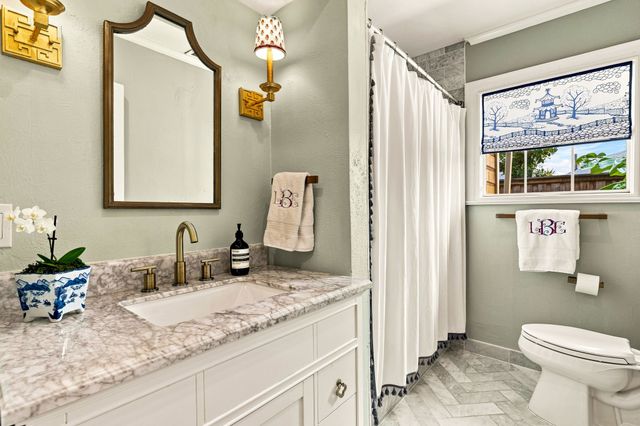 6330 Ellsworth Avenue, Dallas, TX 75214