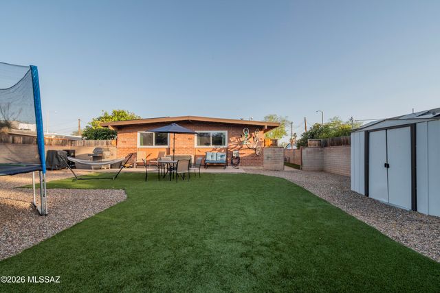 5719 E Fairmount Street, Tucson, AZ 85712