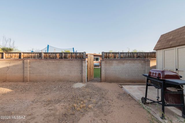 5719 E Fairmount Street, Tucson, AZ 85712
