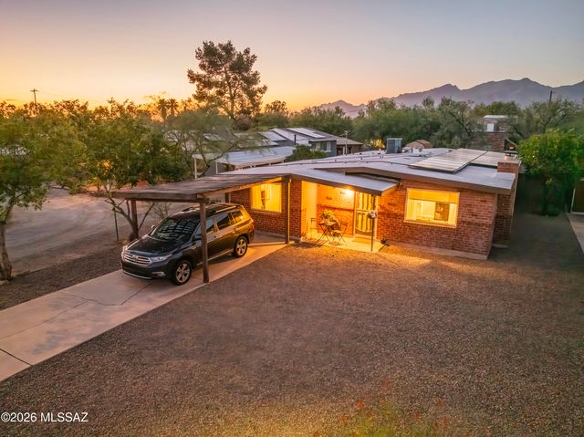 5719 E Fairmount Street, Tucson, AZ 85712