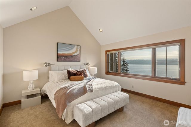 8281 W Mercer Way, Mercer Island, WA 98040