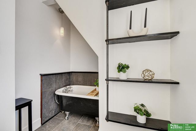 4708 Shirley Street, Omaha, NE 68106