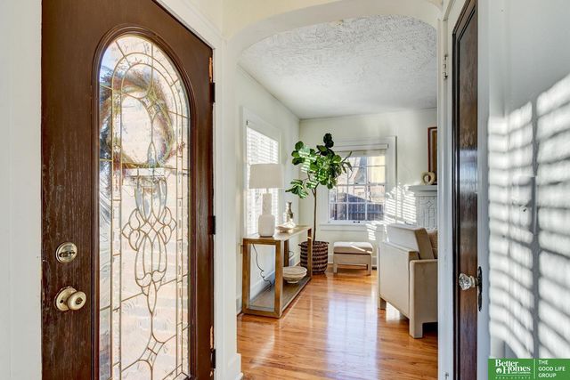 4708 Shirley Street, Omaha, NE 68106