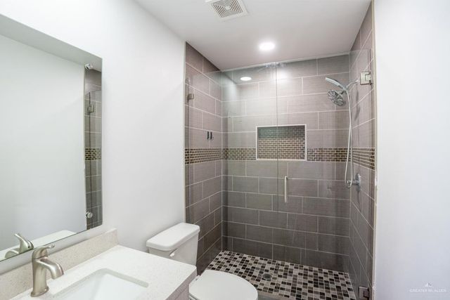 2627 Falcon Avenue, Mcallen, TX 78504