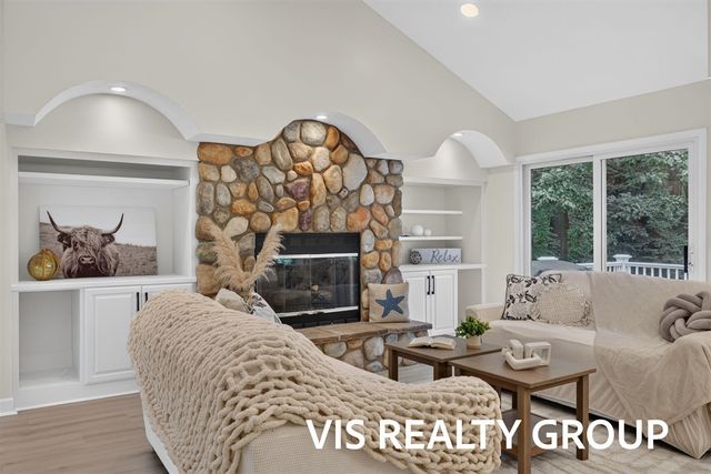11625 Hidden Hollow Drive, Grand Haven, MI 49417