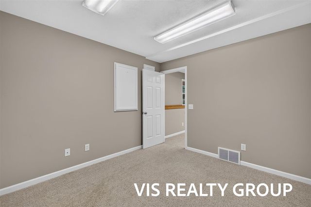 11625 Hidden Hollow Drive, Grand Haven, MI 49417