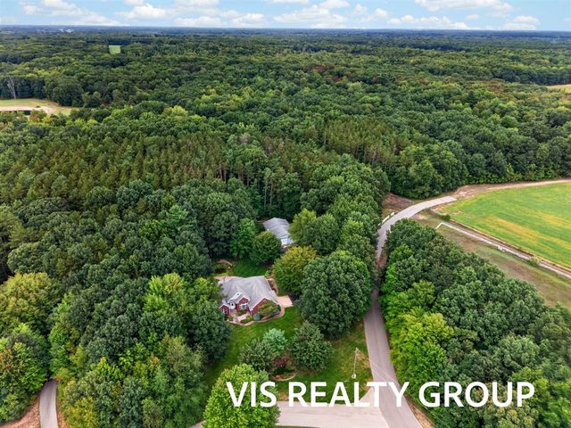 11625 Hidden Hollow Drive, Grand Haven, MI 49417