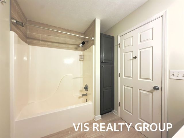 11625 Hidden Hollow Drive, Grand Haven, MI 49417
