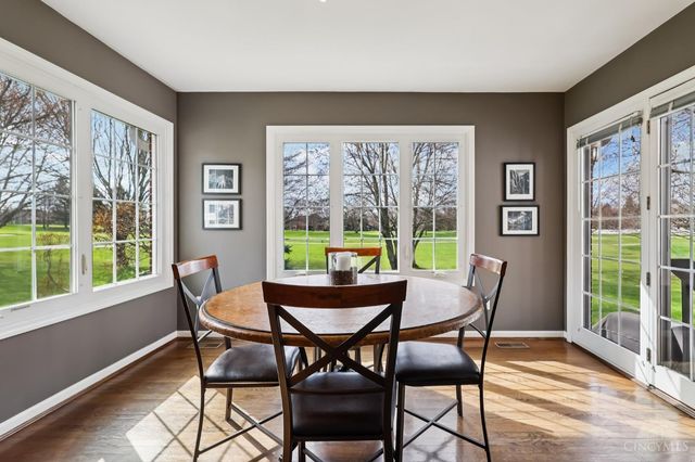 7389 Saint Ives Place, West Chester, OH 45069