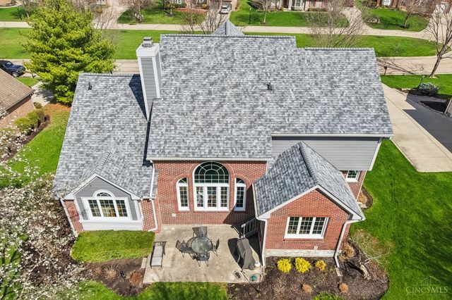 7389 Saint Ives Place, West Chester, OH 45069