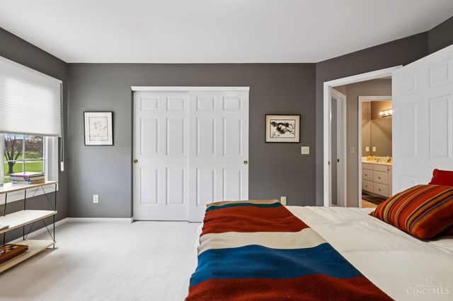 7389 Saint Ives Place, West Chester, OH 45069