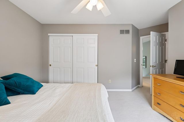 7389 Saint Ives Place, West Chester, OH 45069