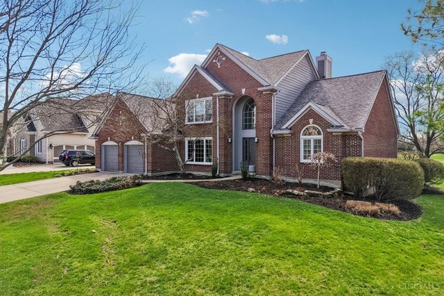 7389 Saint Ives Place, West Chester, OH 45069