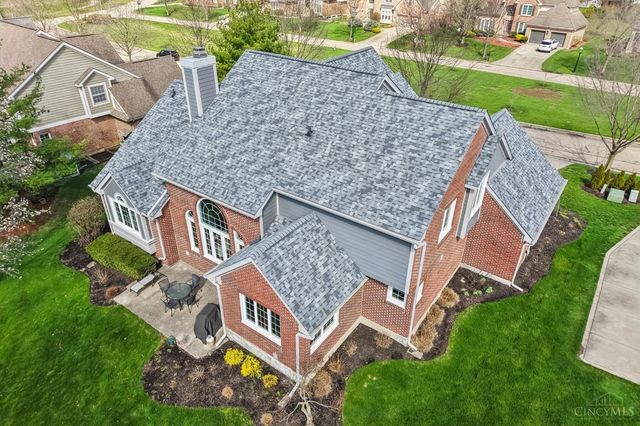 7389 Saint Ives Place, West Chester, OH 45069