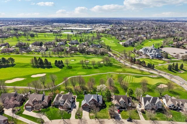 7389 Saint Ives Place, West Chester, OH 45069