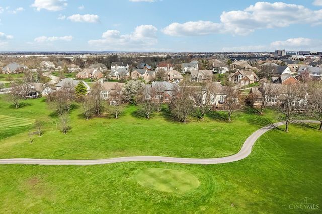 7389 Saint Ives Place, West Chester, OH 45069