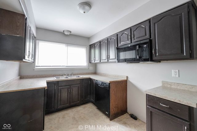 3026 Osceola Lane, Indianapolis, IN 46235