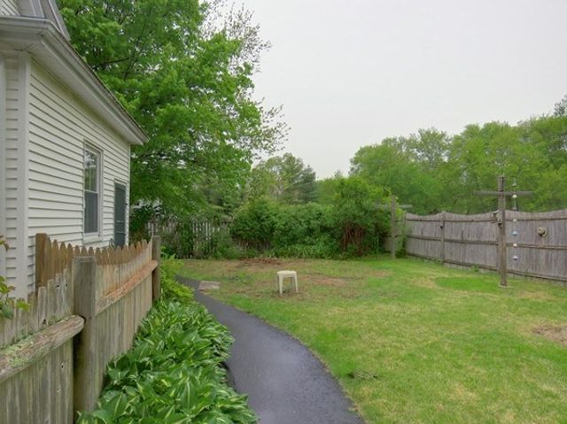 158 Franklin 2, Whitman, MA 02382