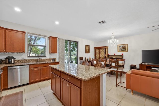 6978 Broadland Way 6978, Coconut Creek, FL 33073