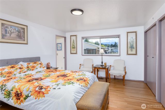 293 N Ridge View Dr, Port Angeles, WA 98362