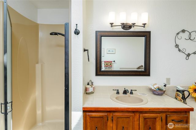 293 N Ridge View Dr, Port Angeles, WA 98362
