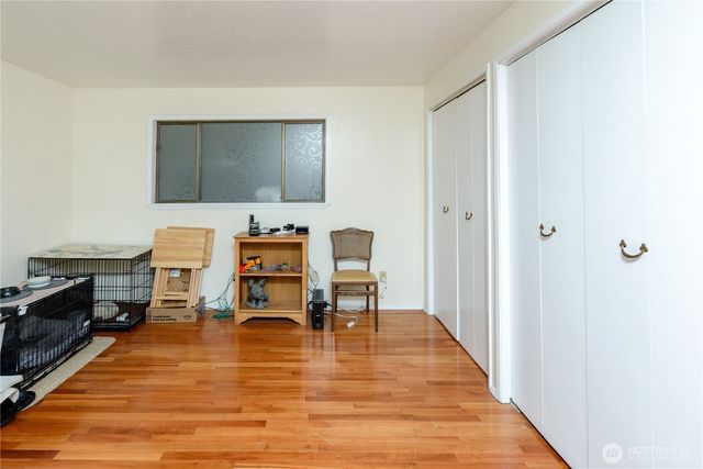 293 N Ridge View Dr, Port Angeles, WA 98362