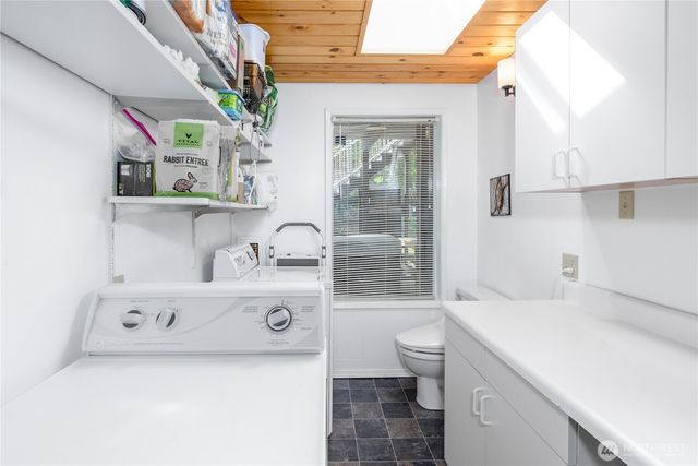 293 N Ridge View Dr, Port Angeles, WA 98362