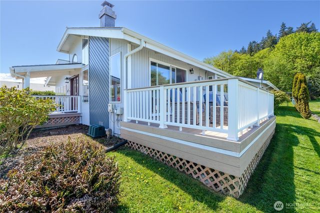 293 N Ridge View Dr, Port Angeles, WA 98362